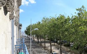 Appartement vue latérale sur océan