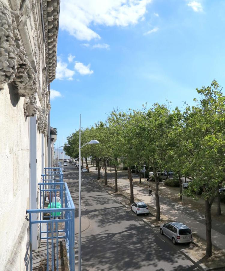 Appartement vue latérale sur océan Saint-Nazaire  Extérieur photo